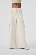 HIGH WAIST SHOW OFF CARGO WIDE LEG TROUSER (REGULAR)