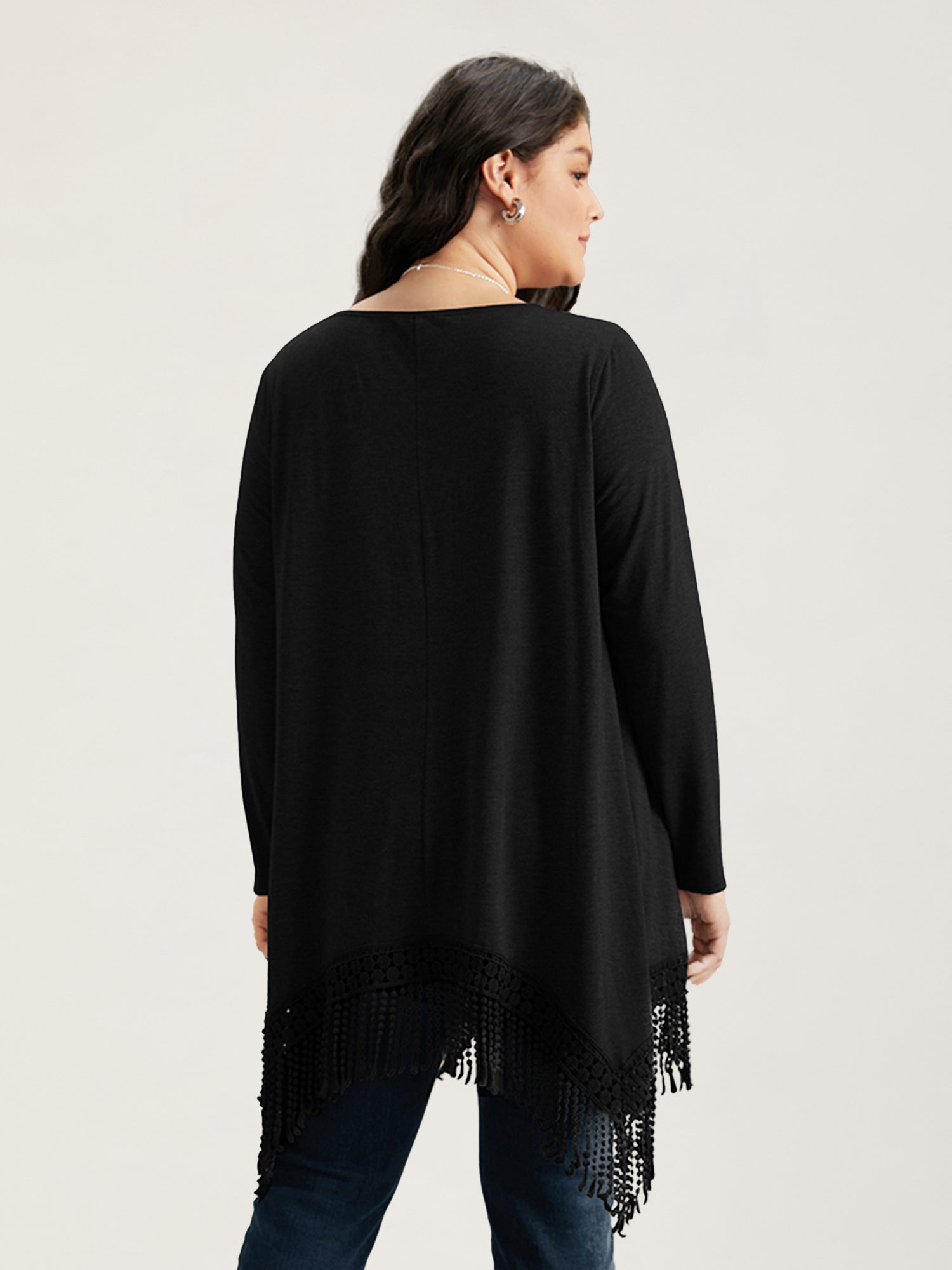 Solid Tassels Trim Pocket Asymmetrical Hem T-shirt