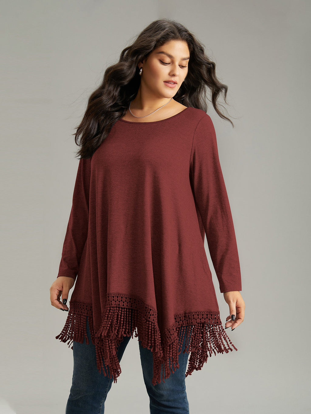 Solid Tassels Trim Pocket Asymmetrical Hem T-shirt