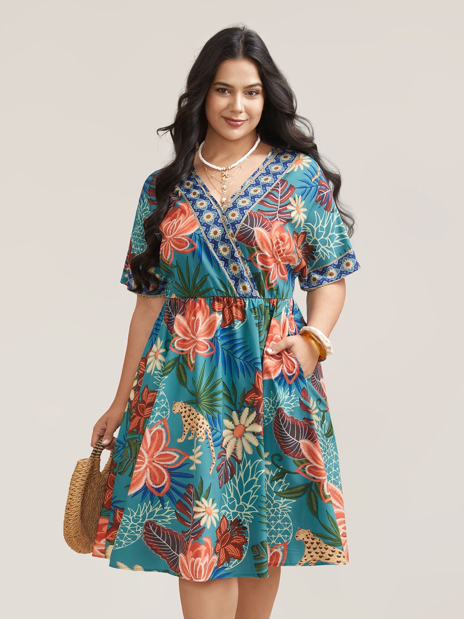 Floral Print Surplice Neck Pockets Midi Dress