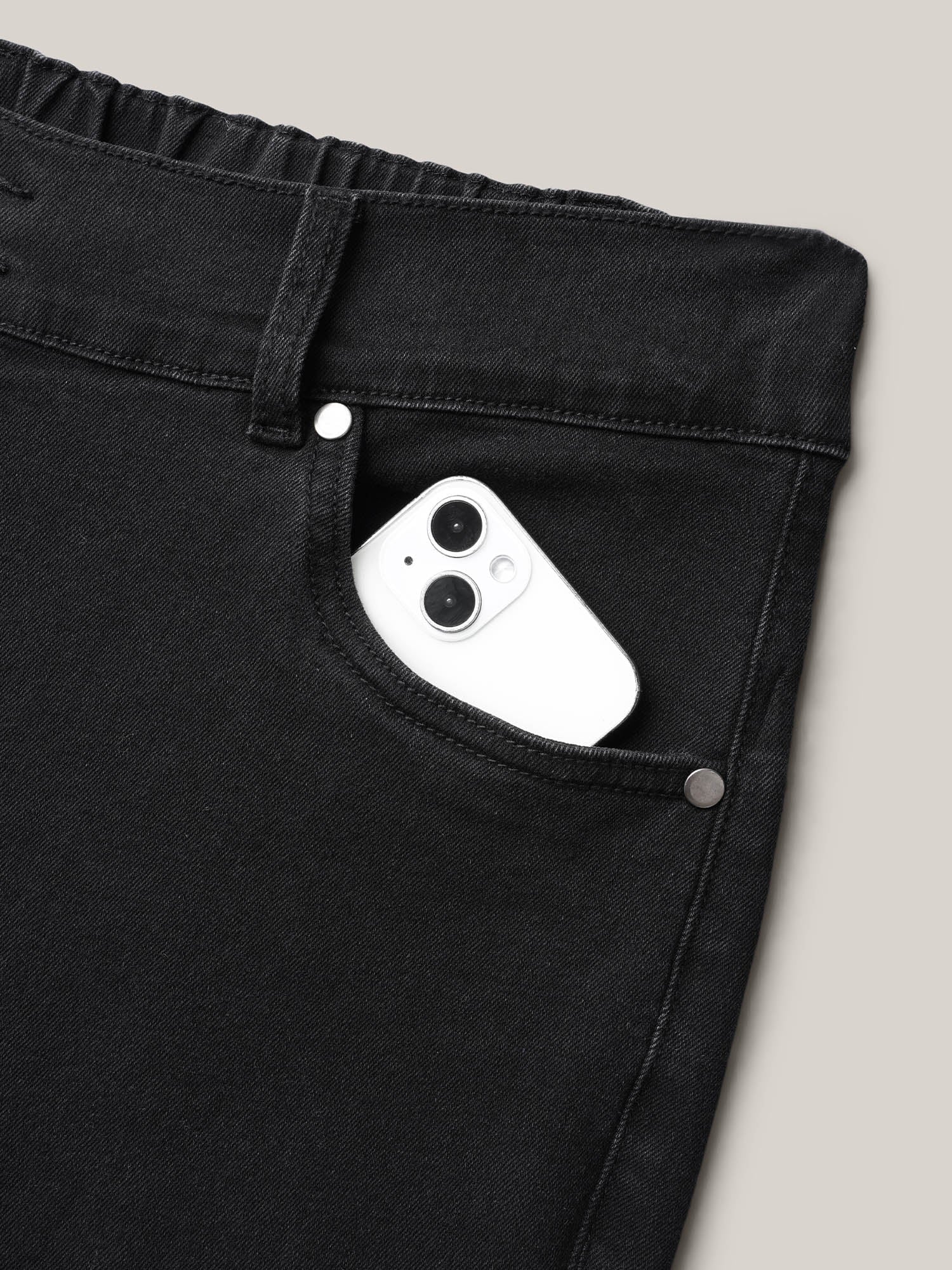 Buttons Mid-Rise Curvy Skinny-Fit Jeans