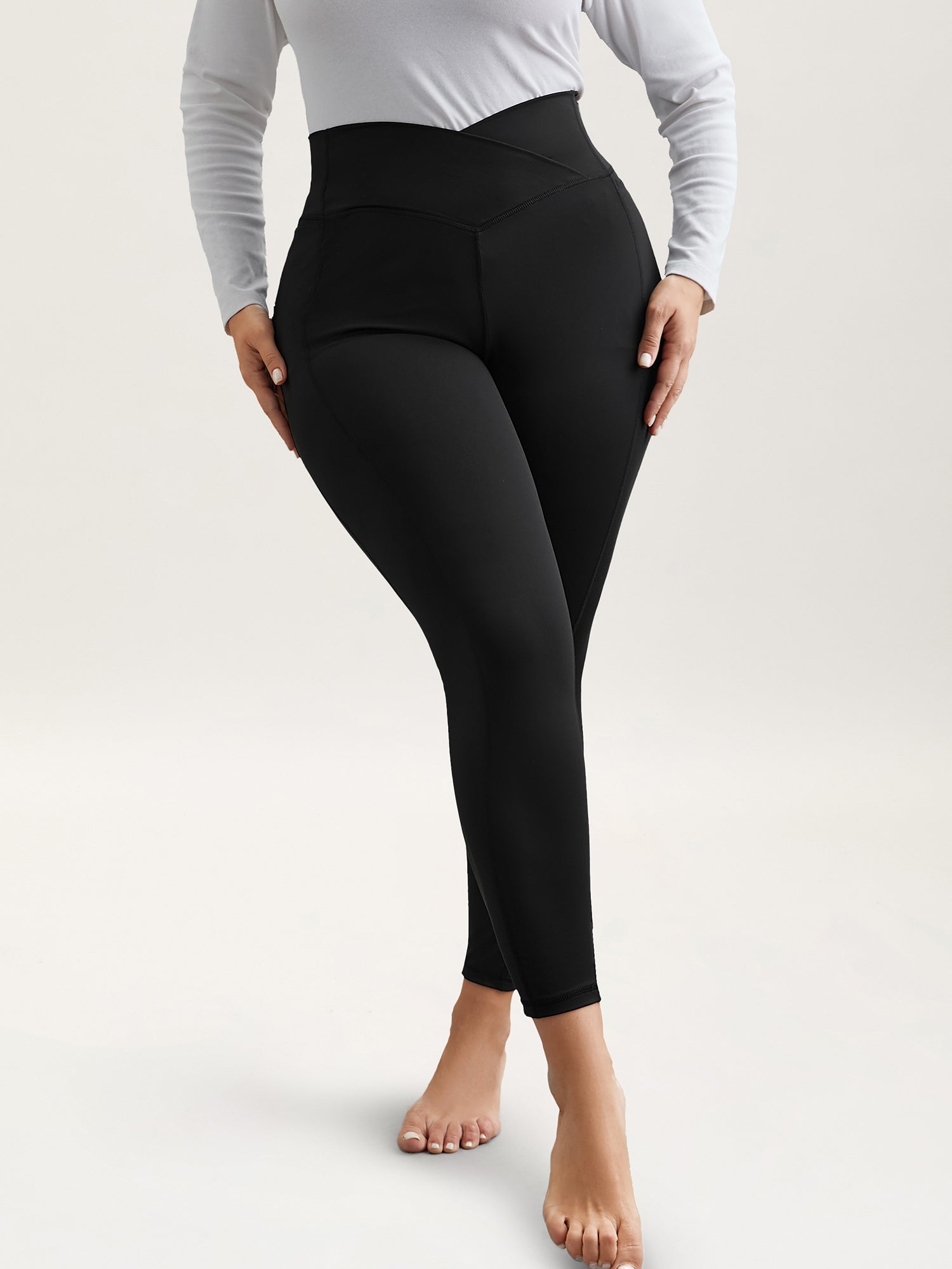 Criss-Cross Waist Pocket Tight Pants