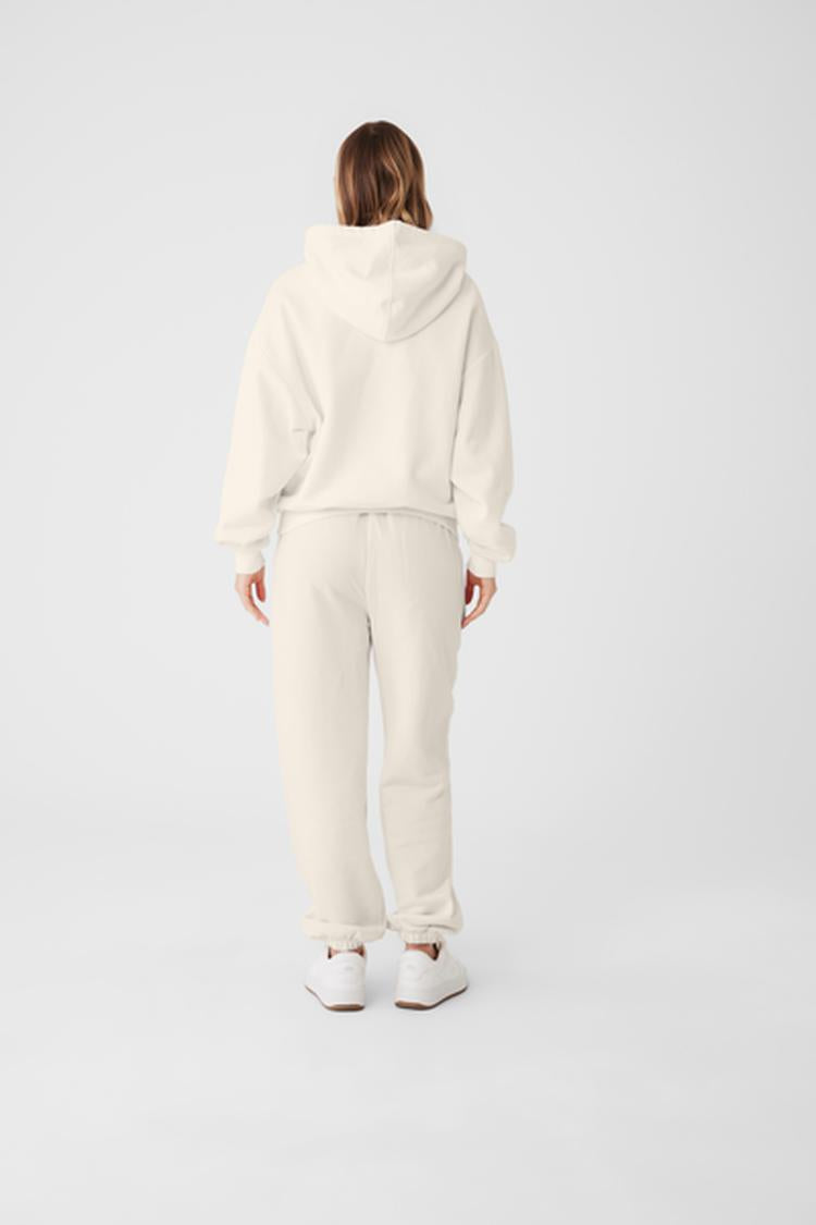 ACCOLADE HOODIE