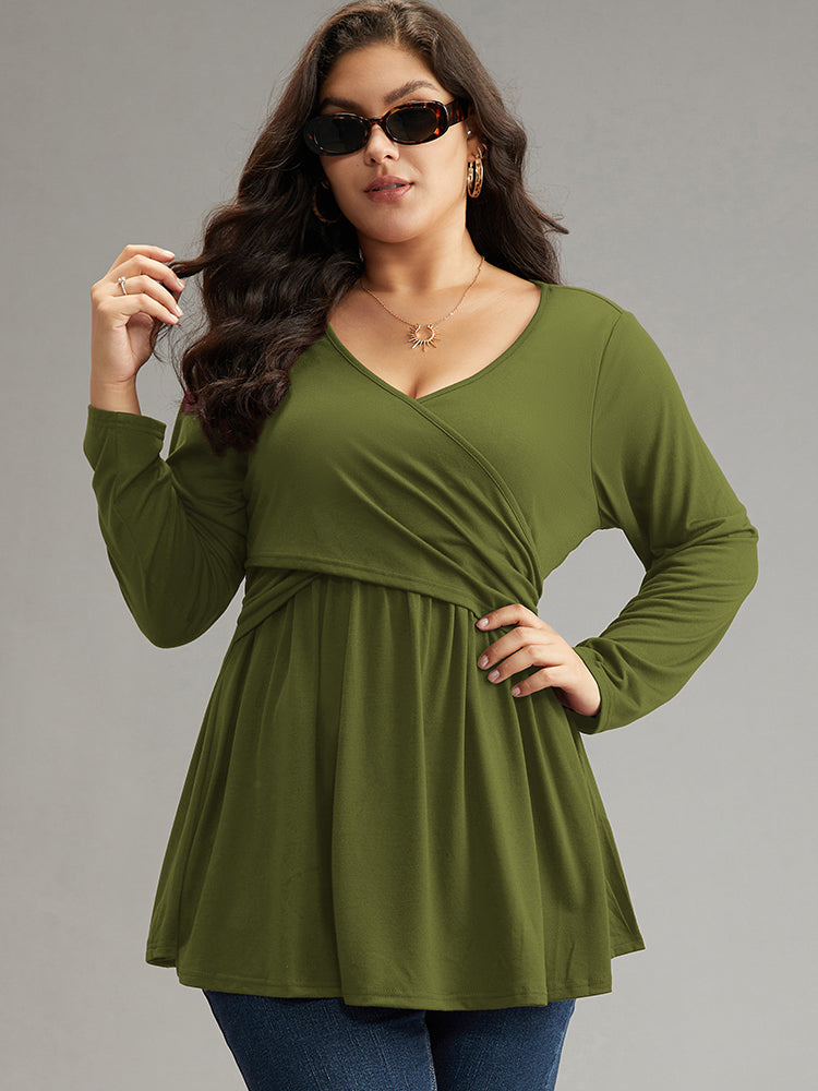 Solid Crossover V Neck Ruffle Hem T-shirt