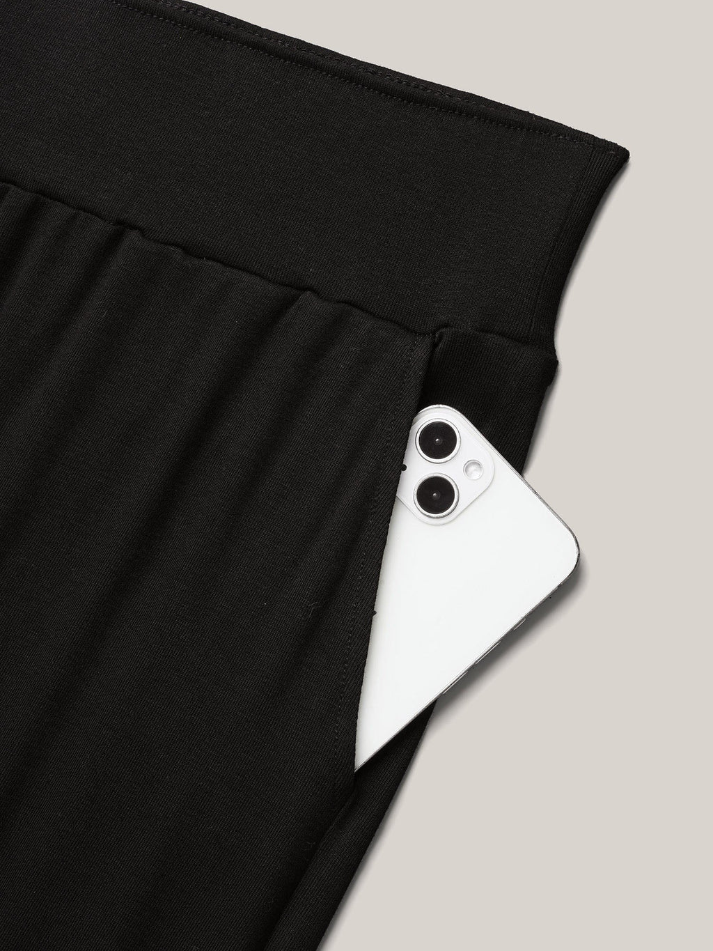 Stretchy Waist Straight-Leg Pants