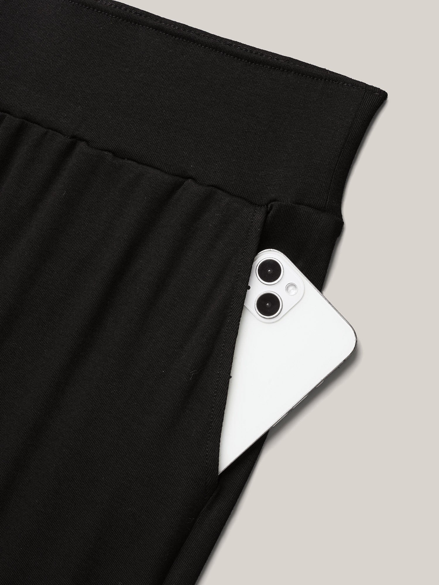 Stretchy Waist Straight-Leg Pants