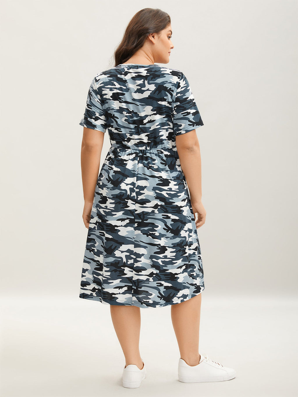 Camouflage Print Round Neck Pockets Midi Dress