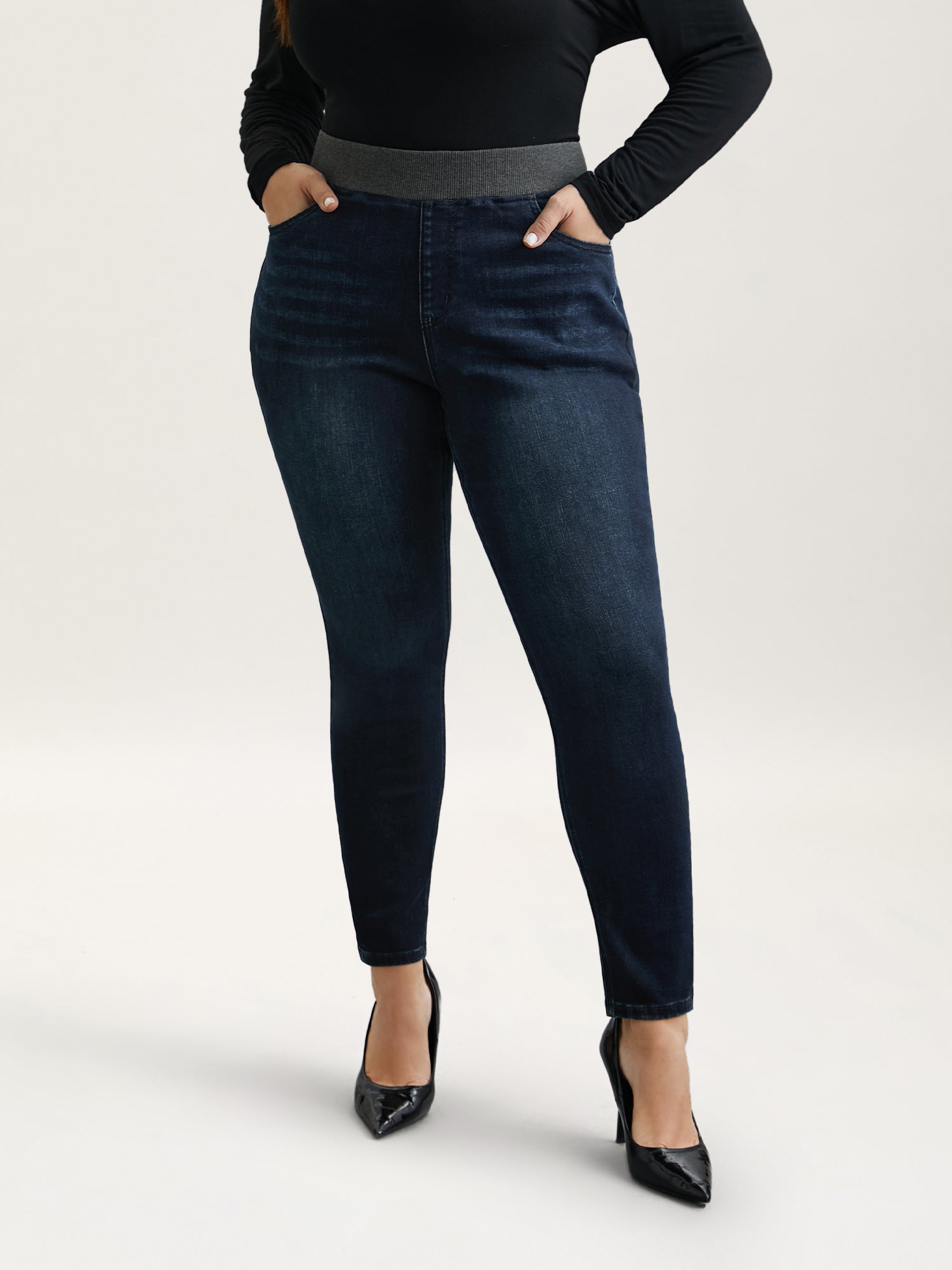 Stretchy Whiskered Waist Skinny Knit Jeans