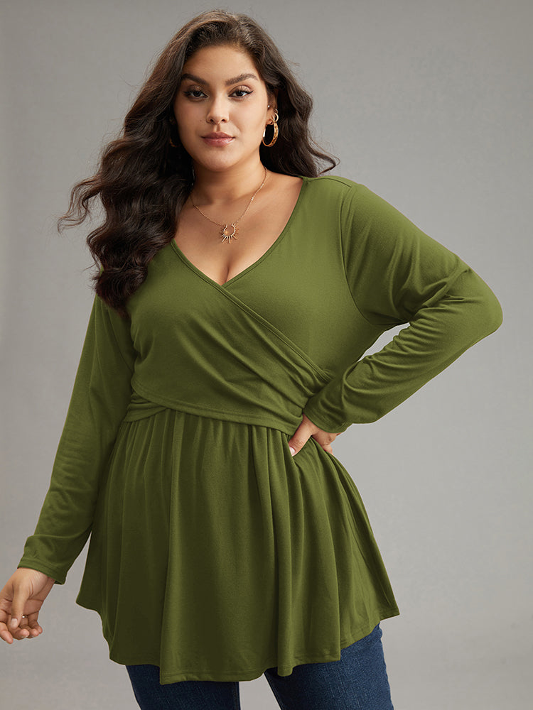 Solid Crossover V Neck Ruffle Hem T-shirt