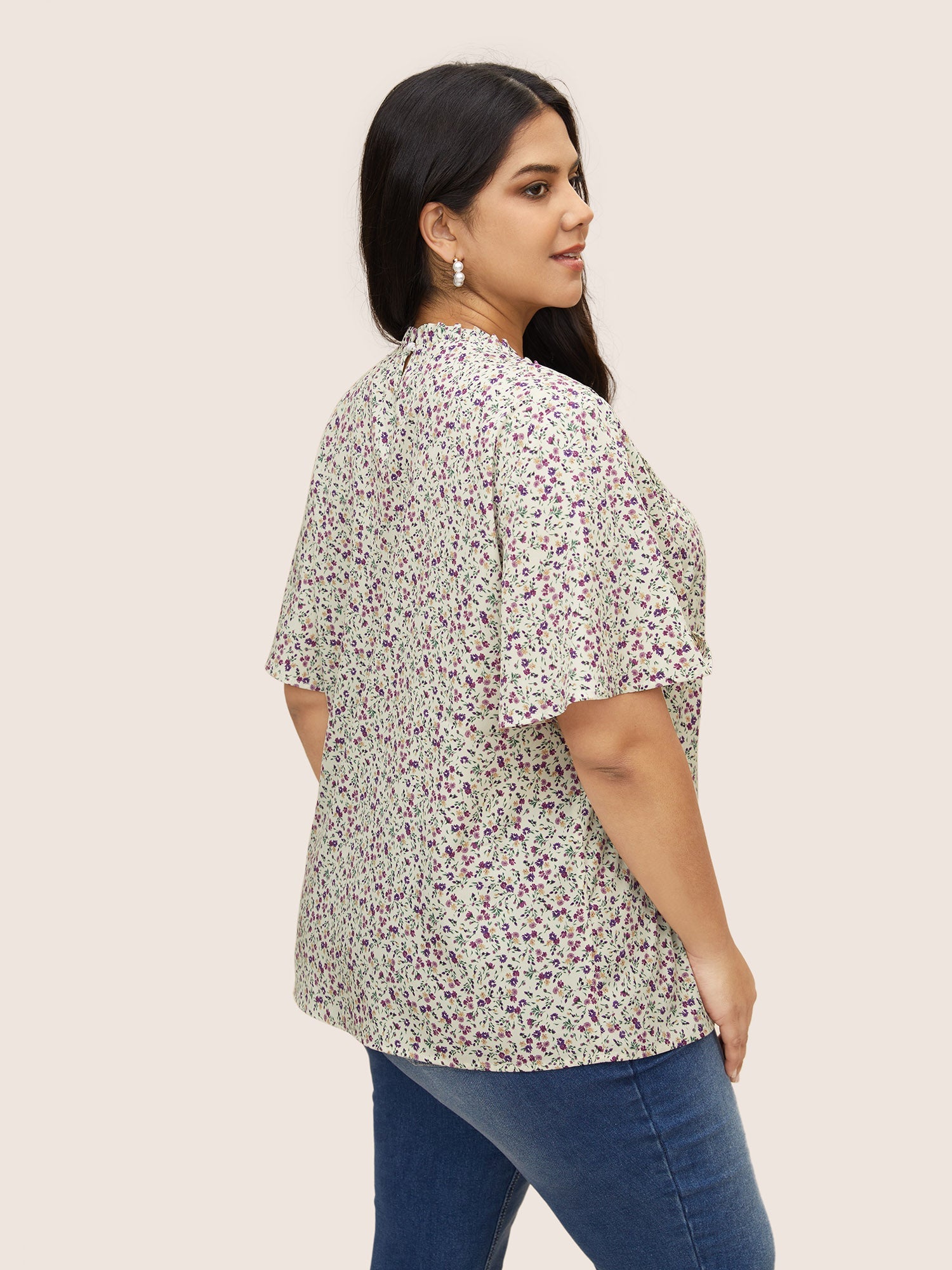 Ditsy Floral Plicated Detail Frill Trim Blouse