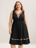Woven Plain Floral Neckline Sleeveless Midi Dress