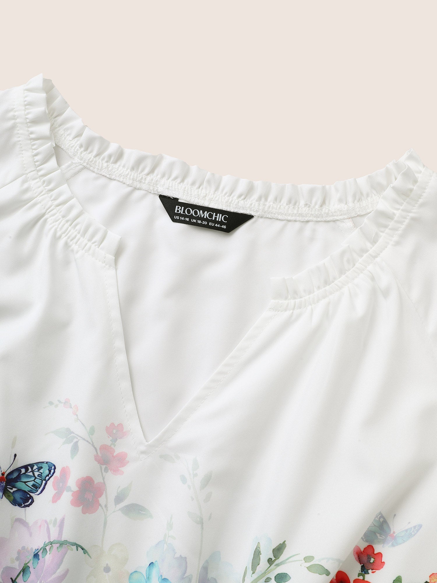 Floral Flat Collar With V Notch Frill Trim Blouse