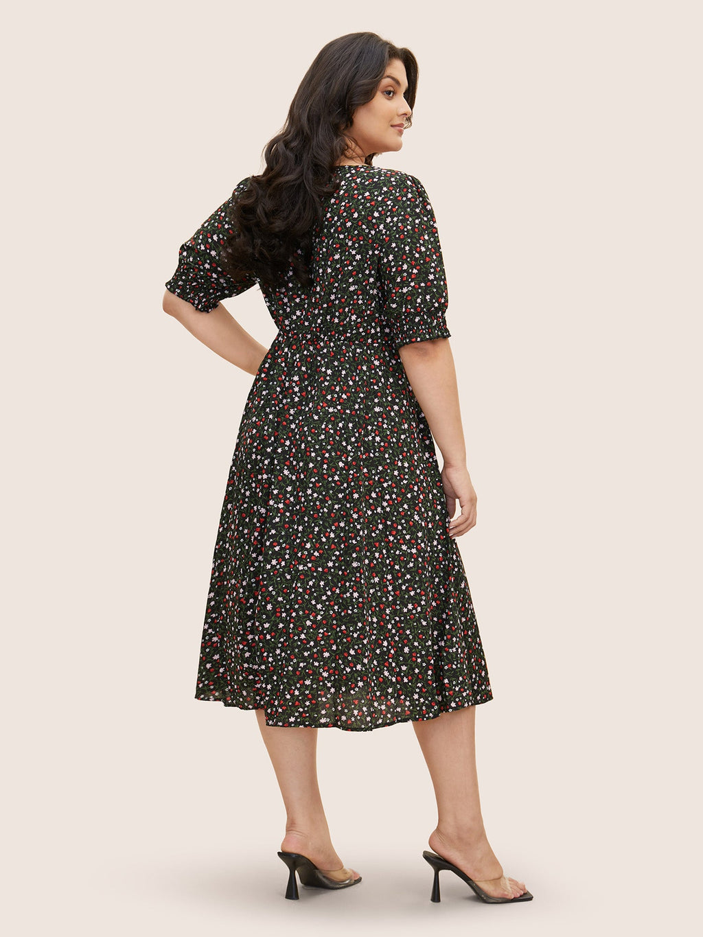 Ditsy Floral Drawstring Shirred Cuffs Dress