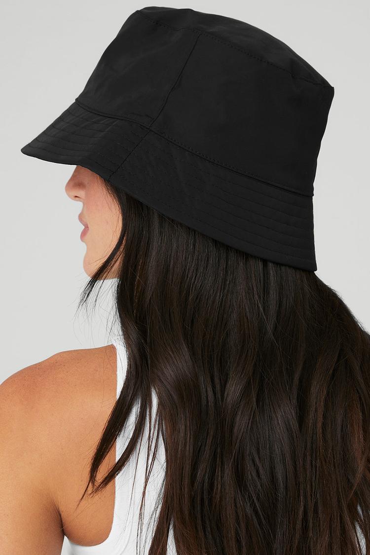 FUNDAMENTAL BUCKET HAT