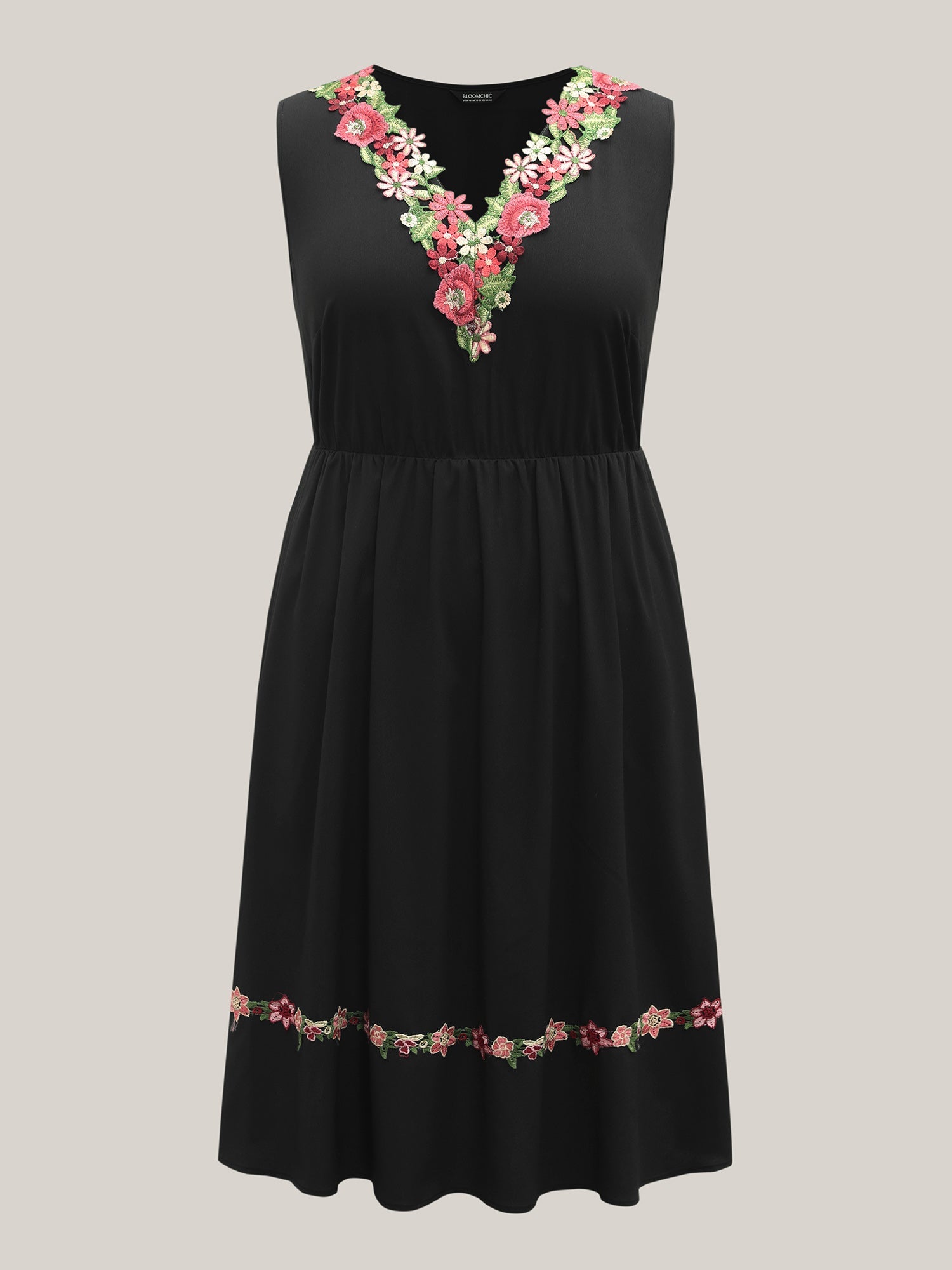 Woven Plain Floral Neckline Sleeveless Midi Dress