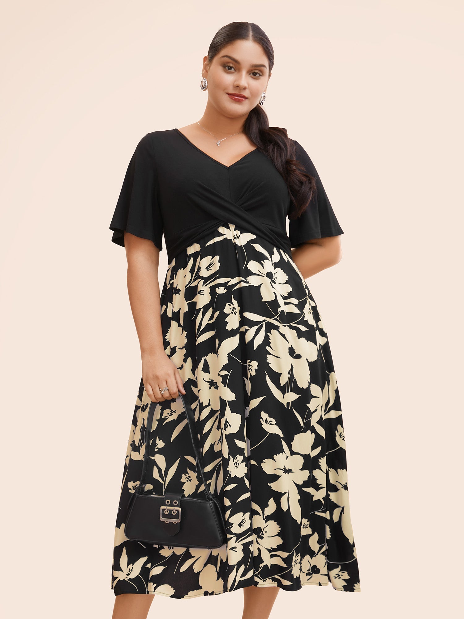 Silhouette Floral Print Patchwork Crossover Pocket Dress