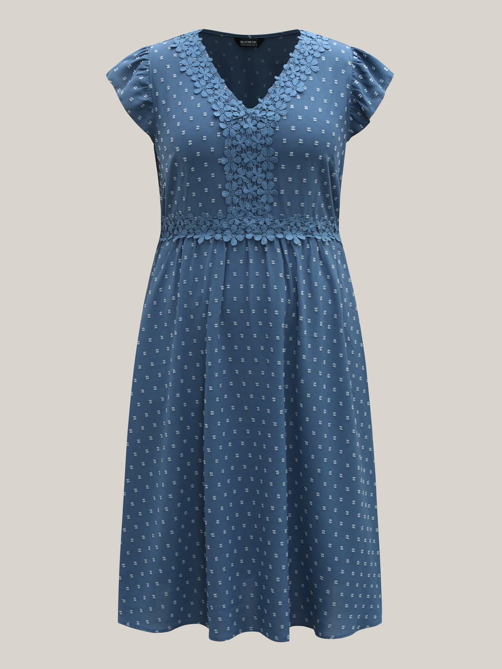 Lace Textured Spliced Pockets Midi Dress