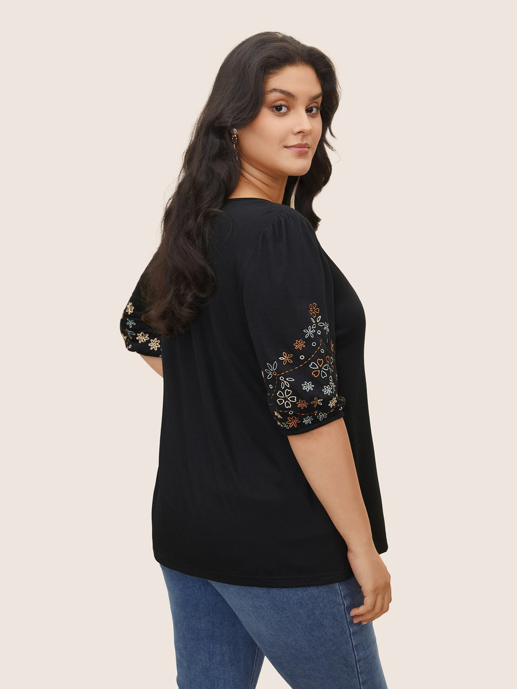 Floral Embroidered Crew Neck Puff Sleeve T-shirt