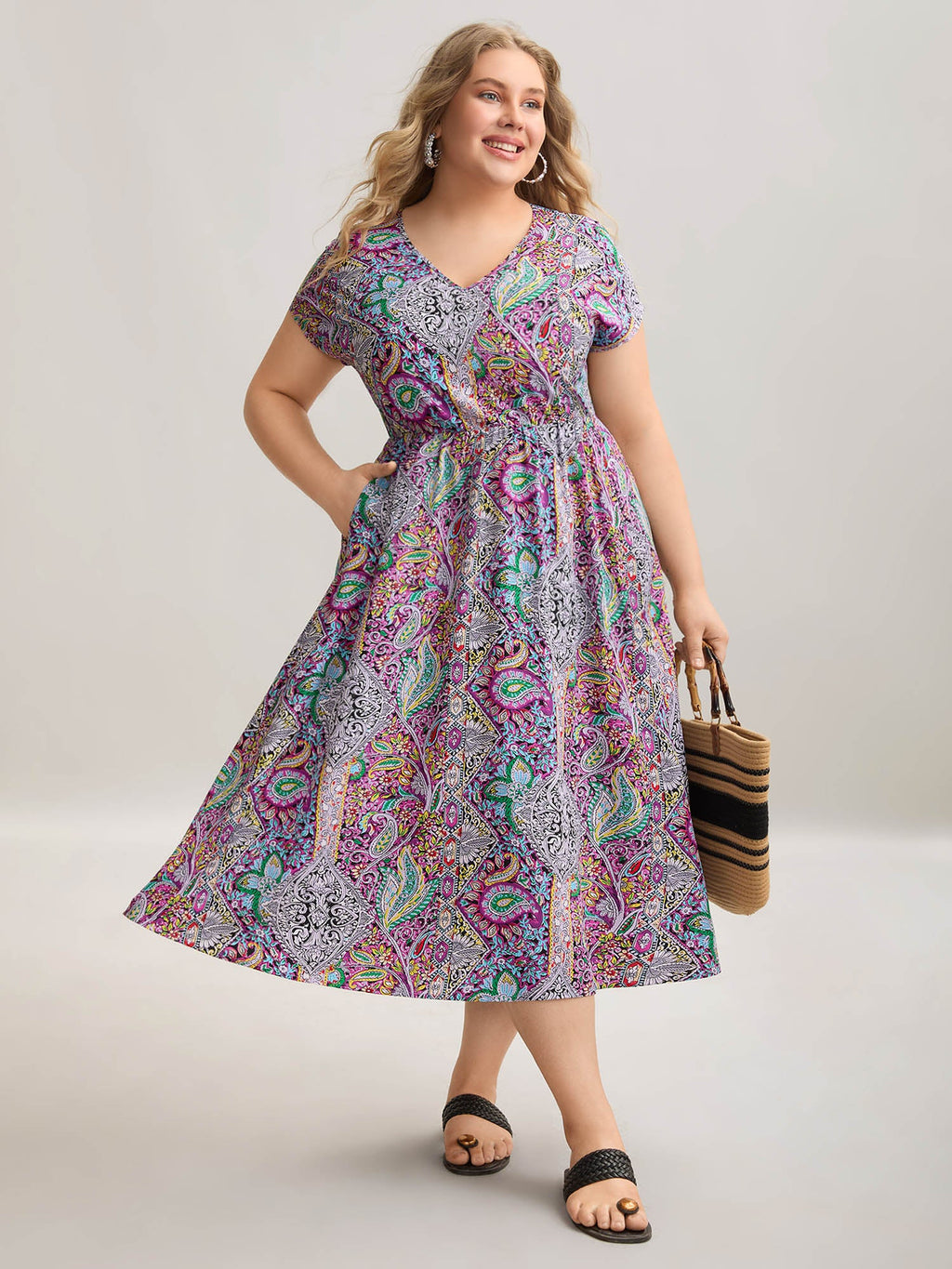 Paisley Print Pockets V-Neck Midi Dress