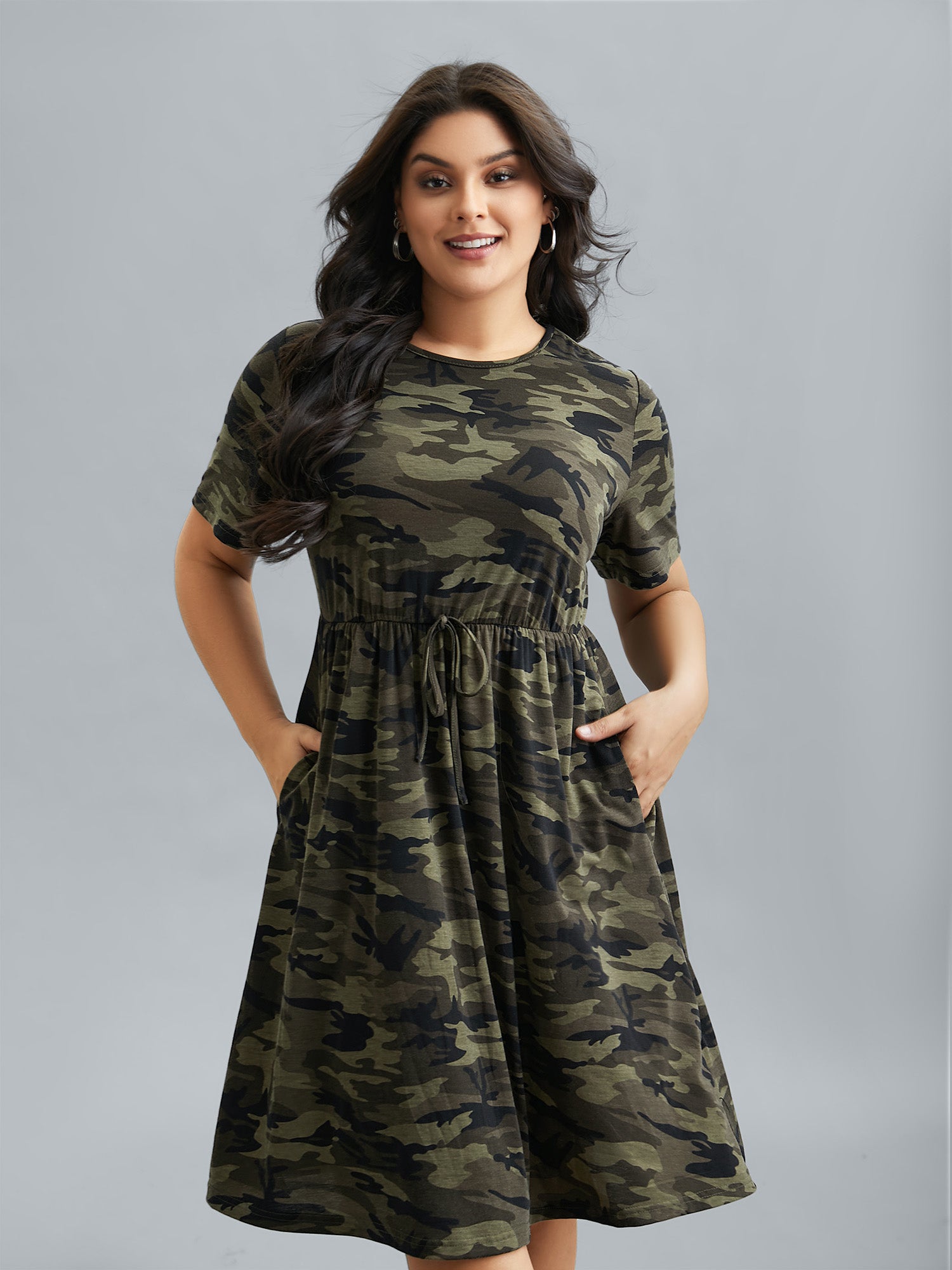 Camouflage Print Round Neck Pockets Midi Dress