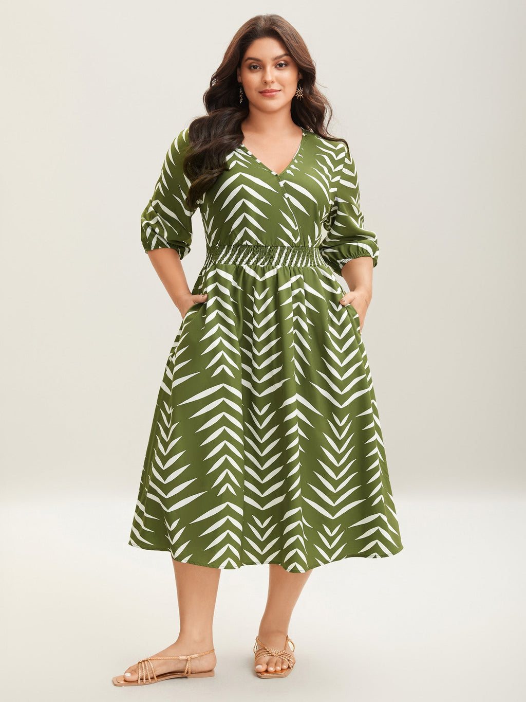 Tree Print Wrap Shirred Pockets Midi Dress