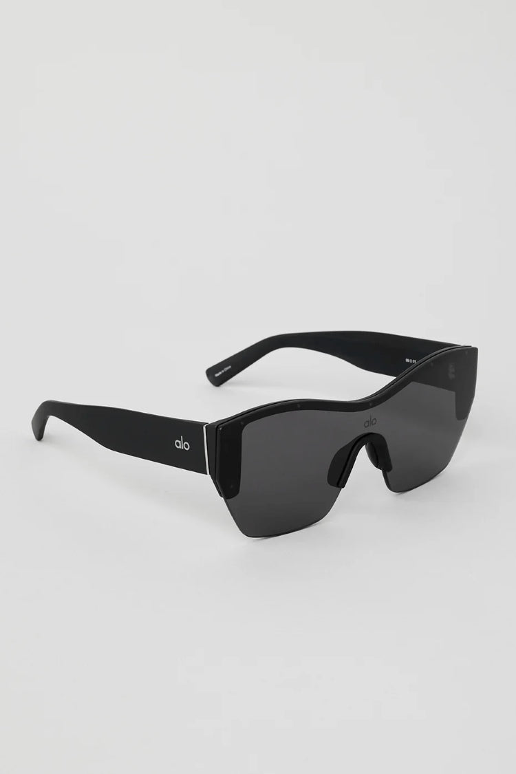 STUNNER SUNGLASSES