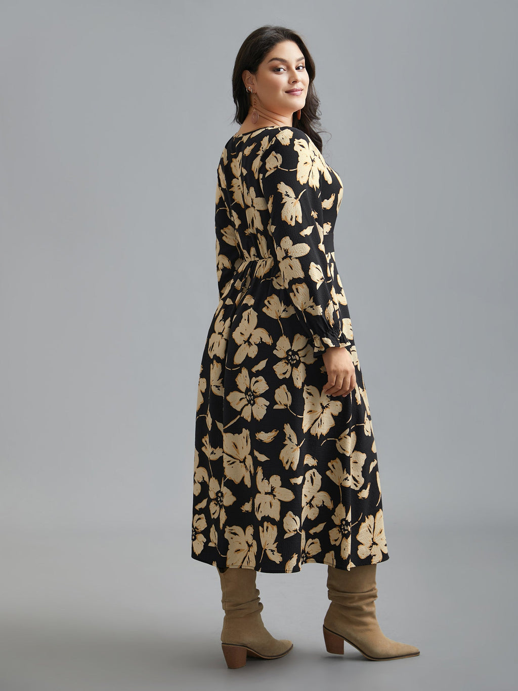 Square Neck Silhouette Flower Ruffled Dress