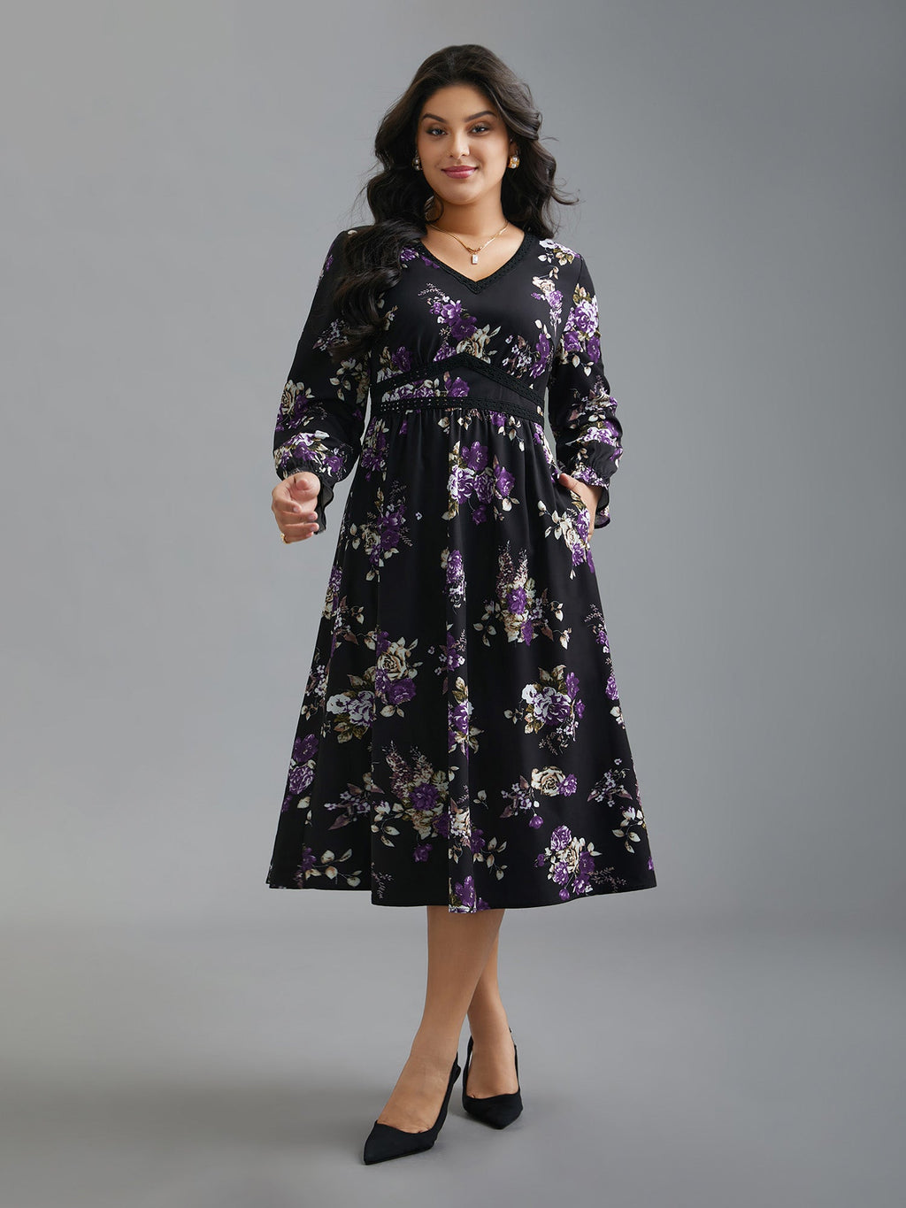 V-Neck Floral Bust Defining Lace Dress
