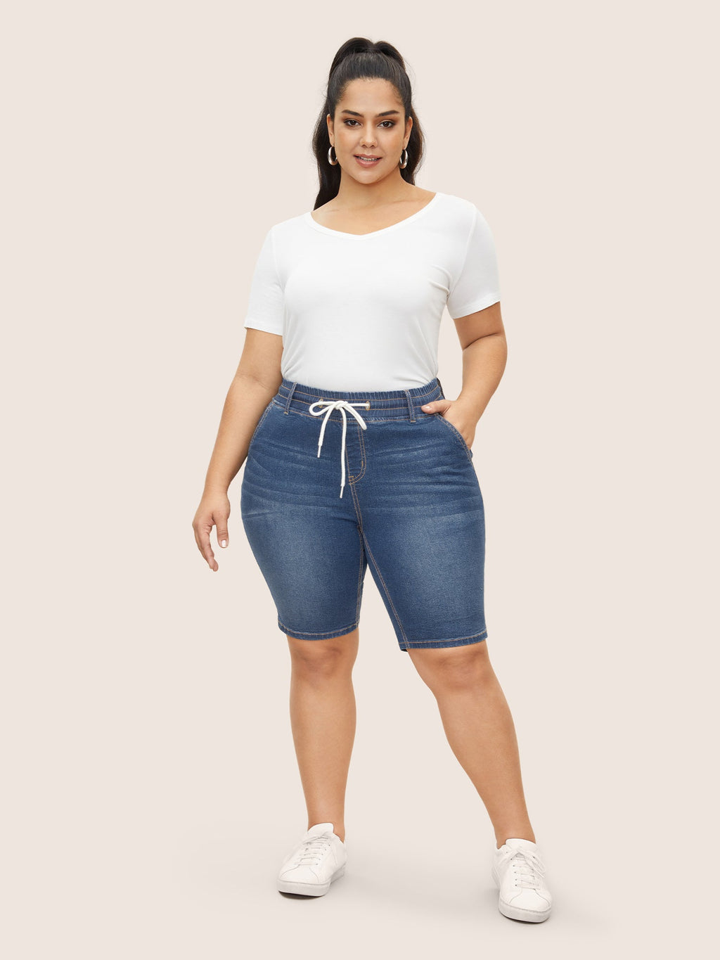 Dark Wash Drawstring Slit Hem Denim Shorts