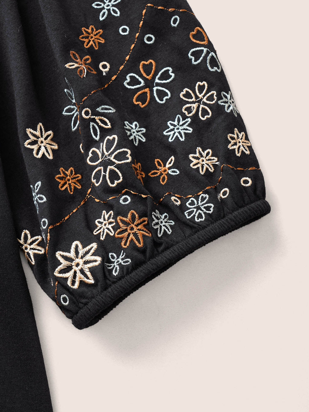 Floral Embroidered Crew Neck Puff Sleeve T-shirt