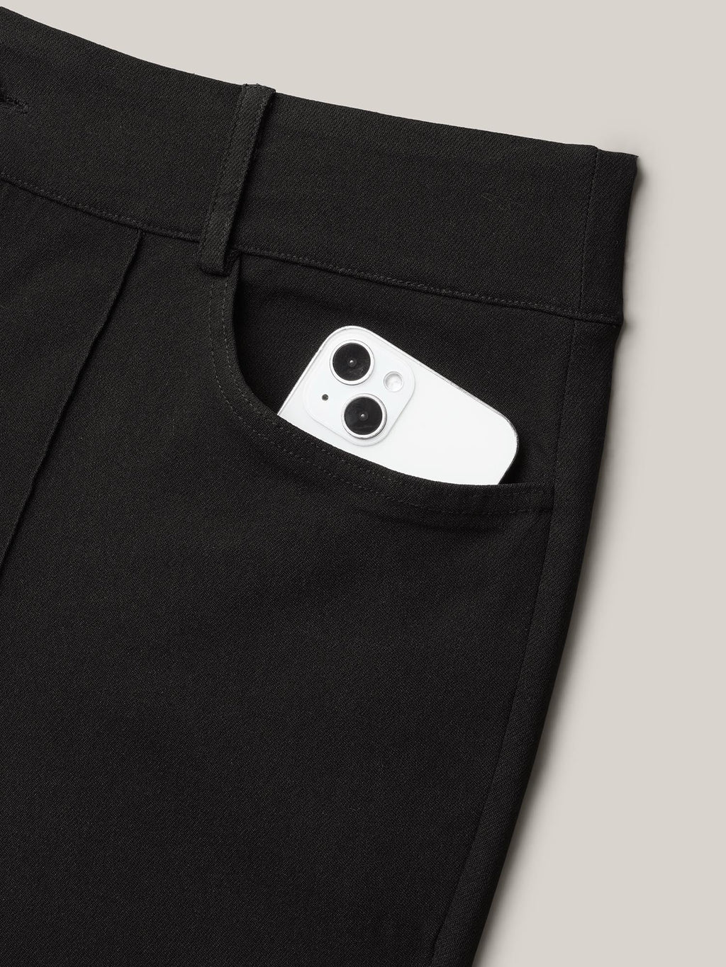 Stretchy Fabric Seamed Skinny-Fit Pants