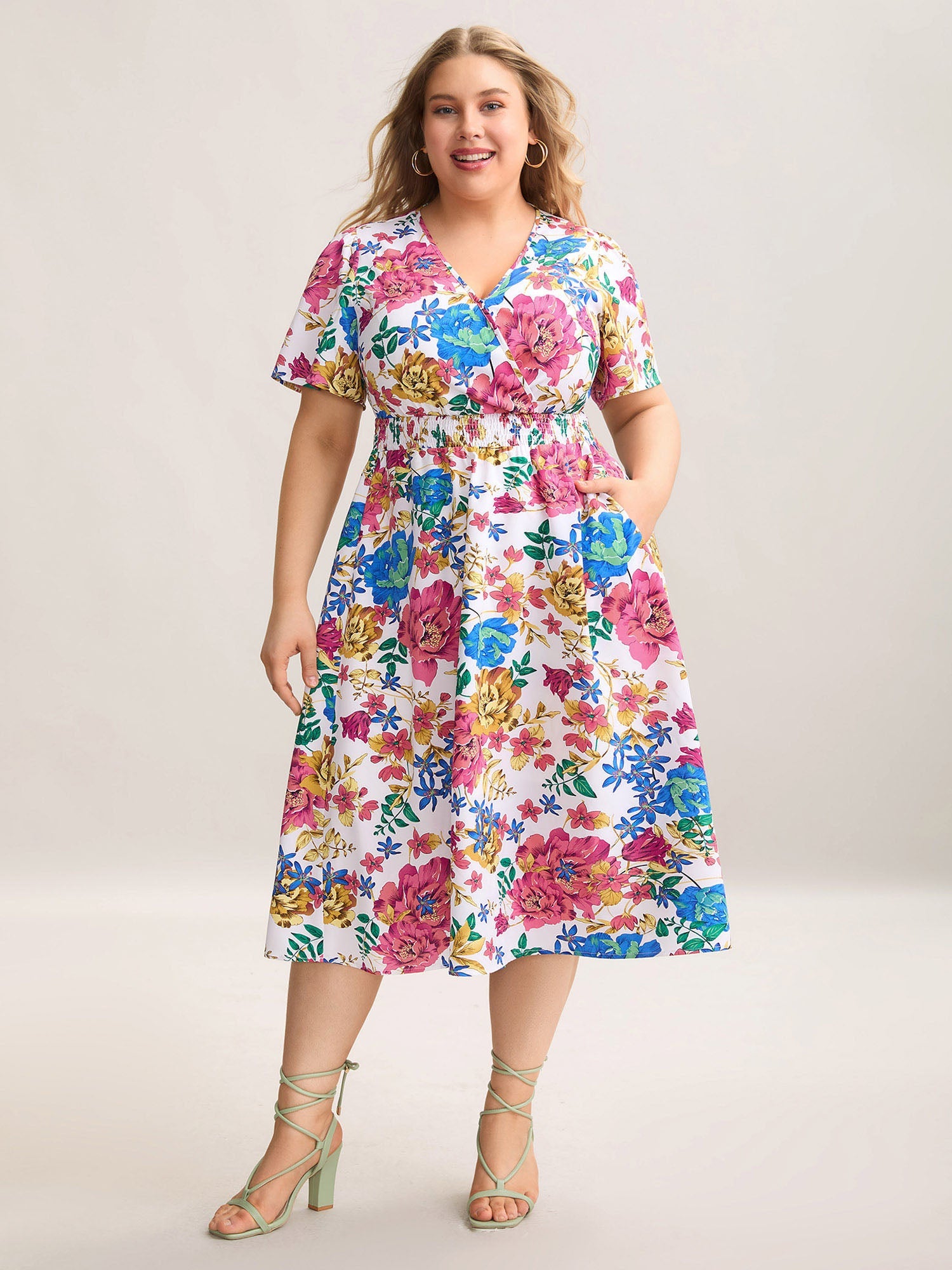 Blooming Flowers Surplice Neck Pockets Dress