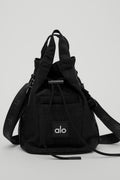 UTILITY CROSS BODY BUCKET BAG