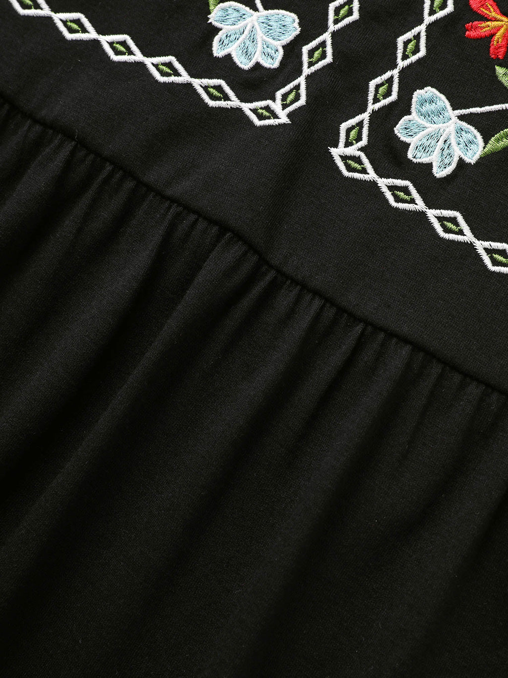 Floral Embroidered Tie Knot Gathered T-shirt