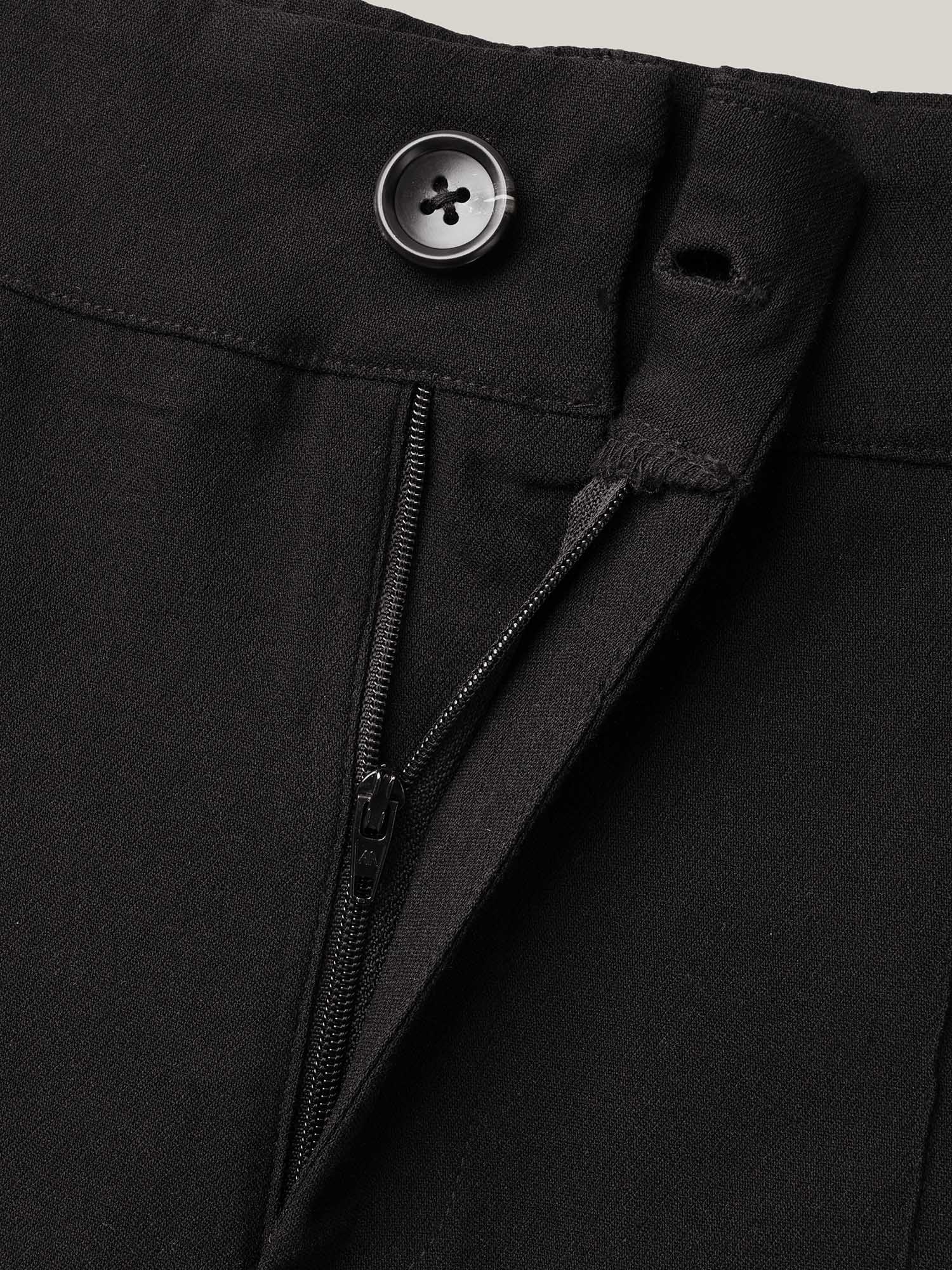 Stretchy Fabric Seamed Skinny-Fit Pants