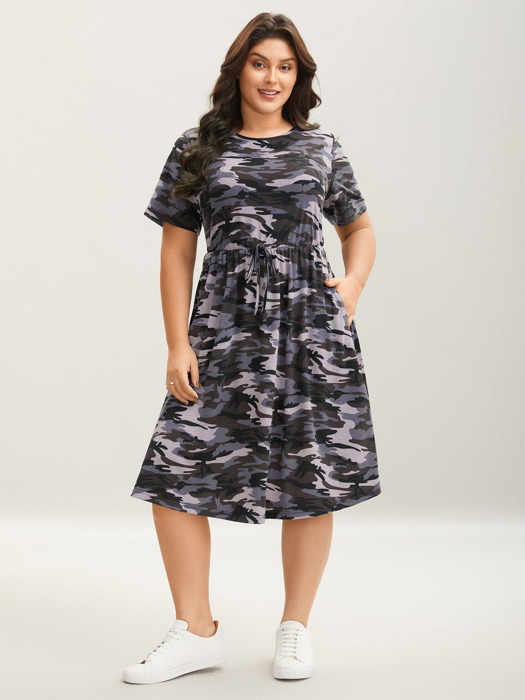 Camouflage Print Round Neck Pockets Midi Dress