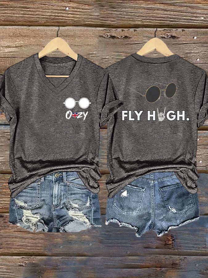 V-Neck Retro Rip Prince Of Darkness Fly High Print T-Shirt