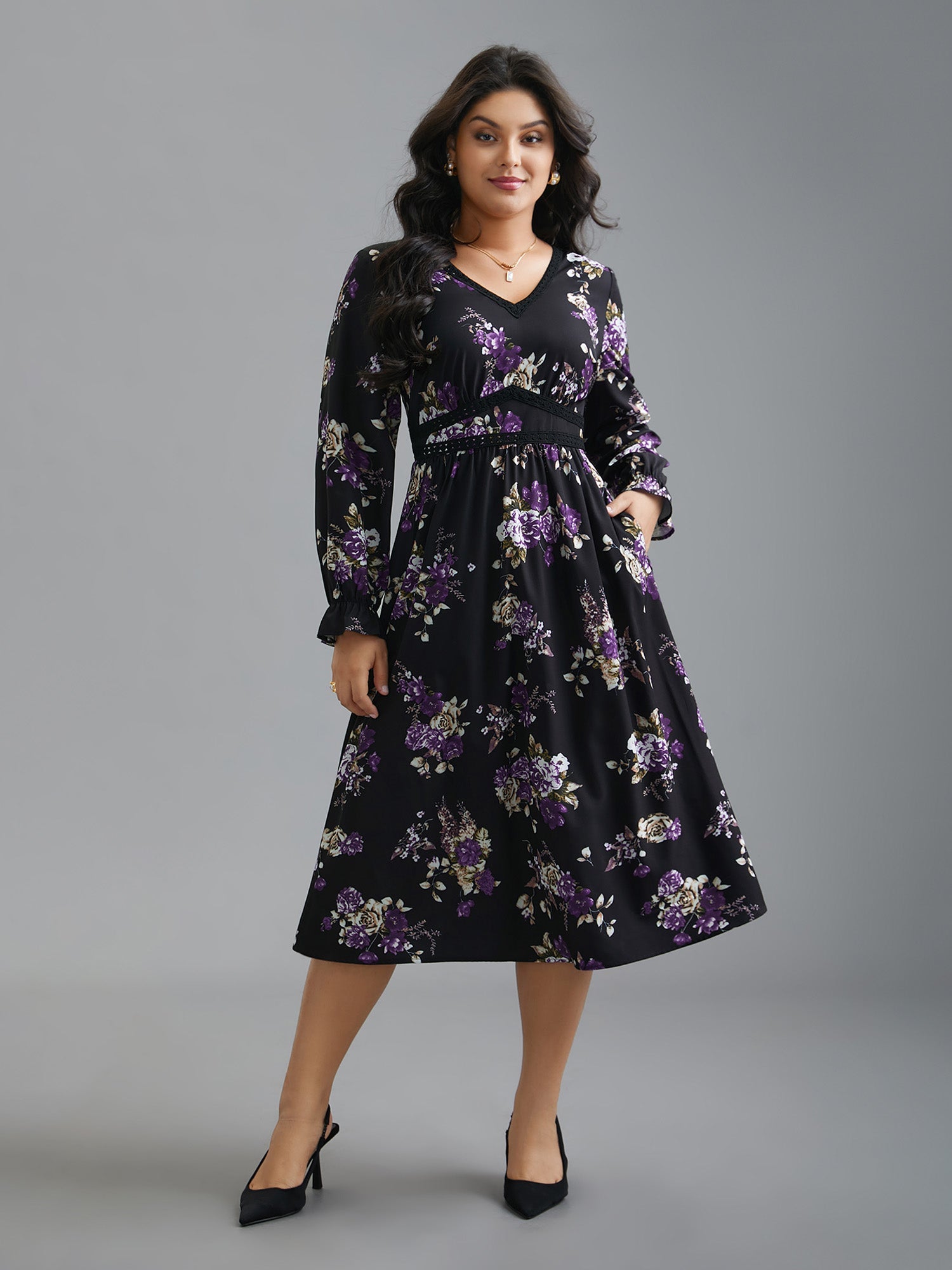 V-Neck Floral Bust Defining Lace Dress
