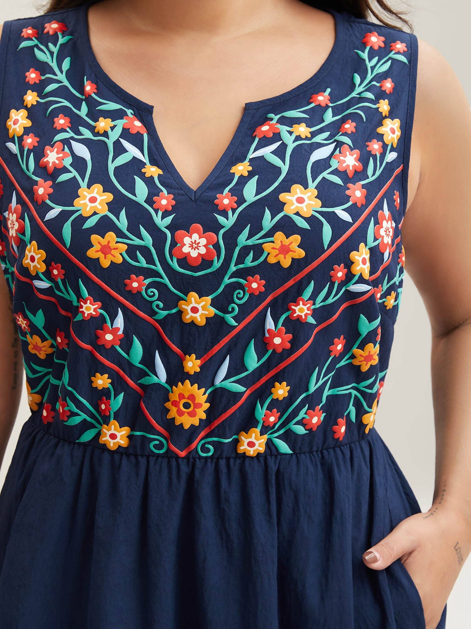 Imitation Embroidery Woven Sleeveless Midi Dress