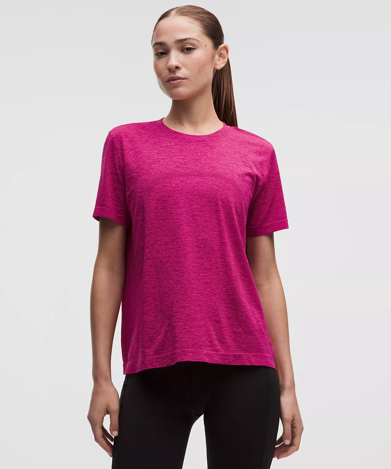 Swiftly Relaxed Short-Sleeve Shirt Hip Length Updated Fit