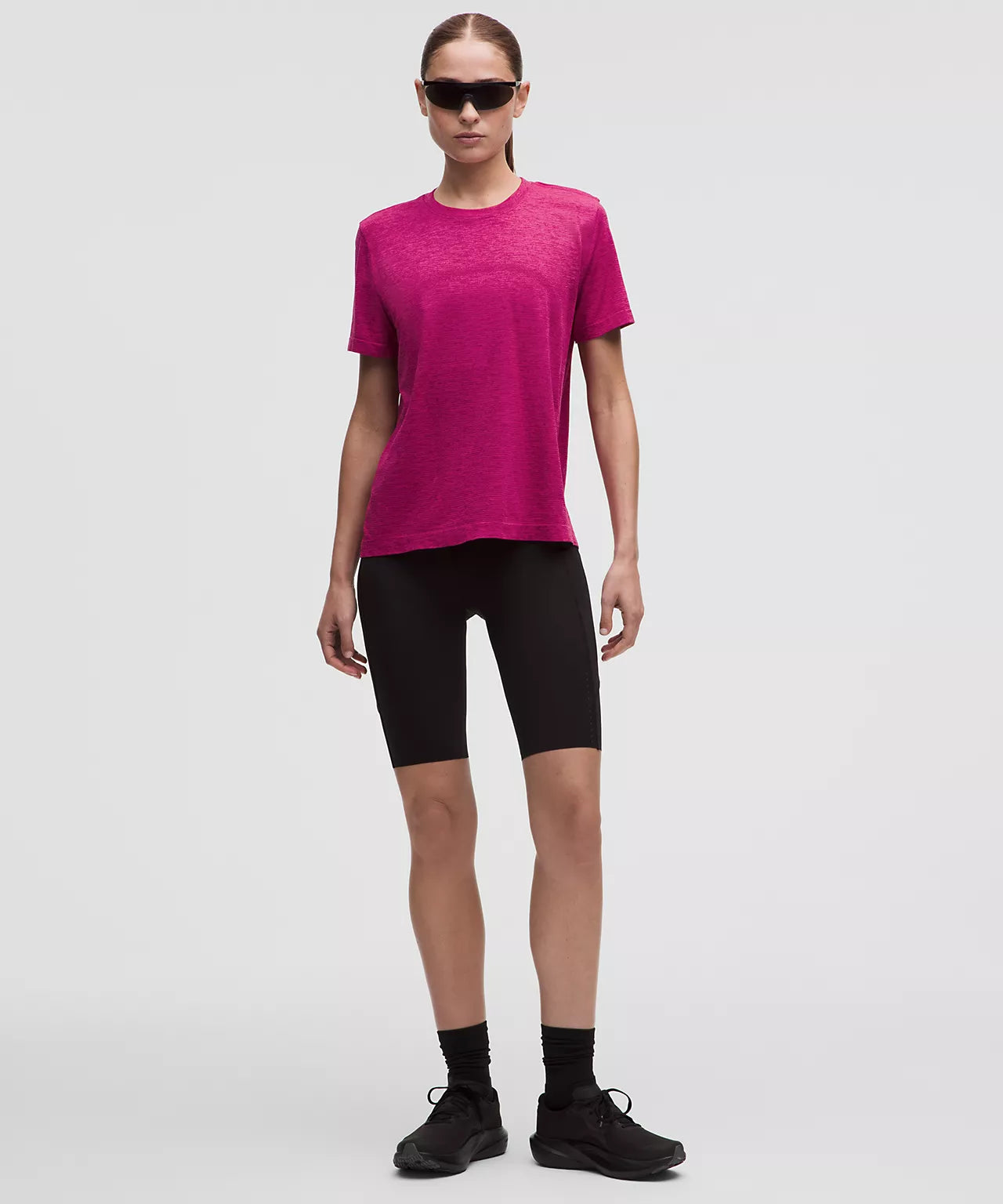 Swiftly Relaxed Short-Sleeve Shirt Hip Length Updated Fit