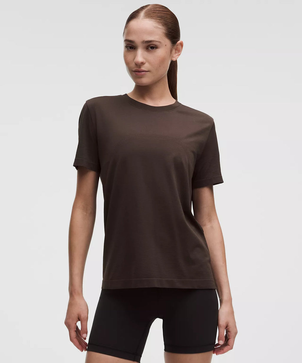 Swiftly Relaxed Short-Sleeve Shirt Hip Length Updated Fit