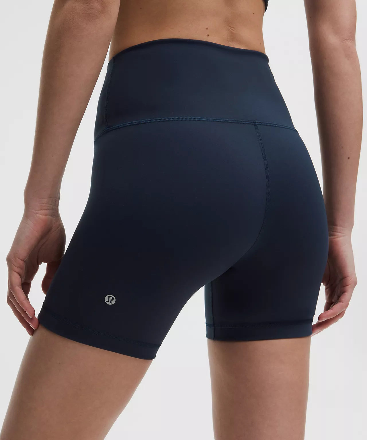 Wunder Train High-Rise Short 6"