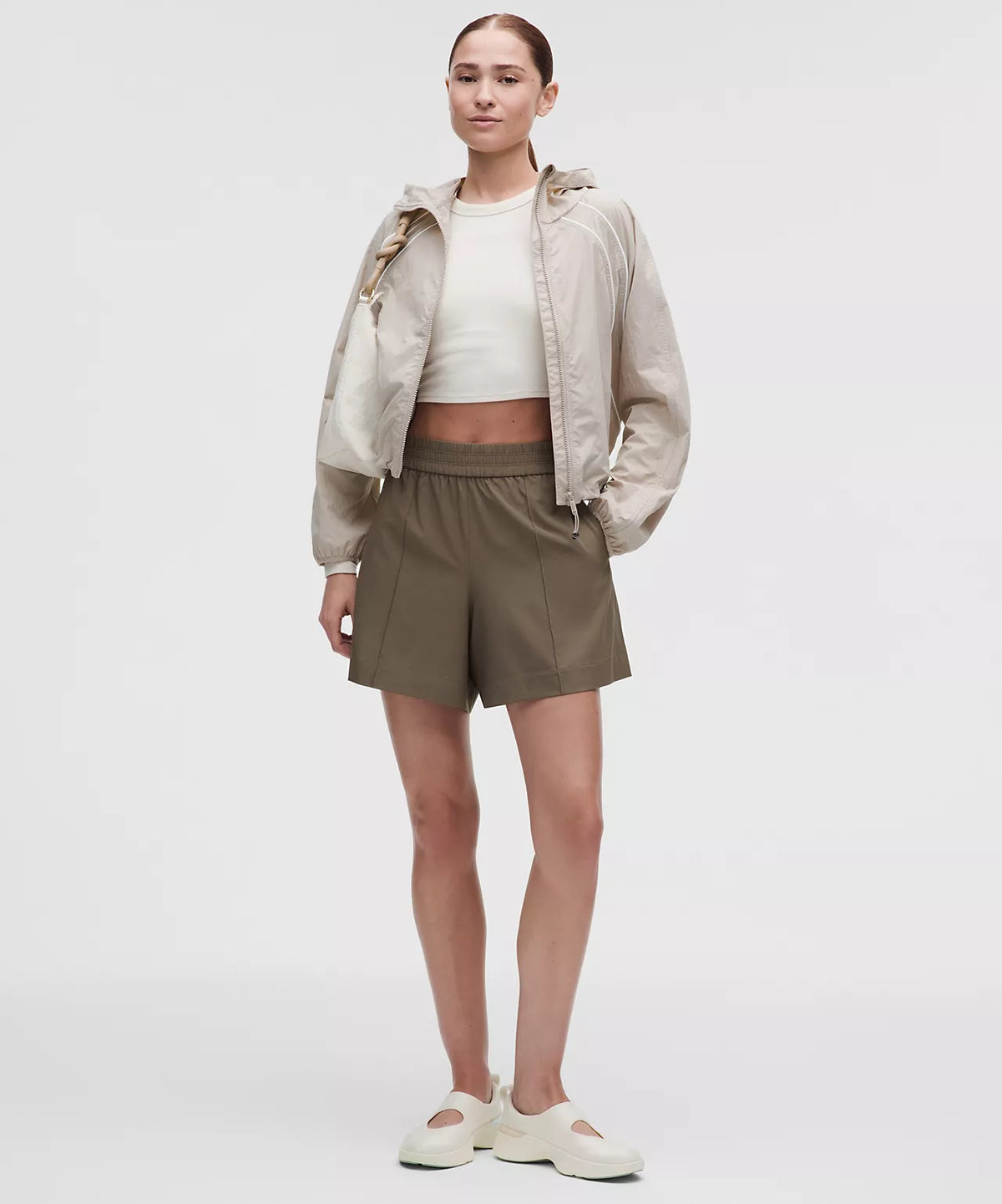 Breezily Mid-Rise Short 6"