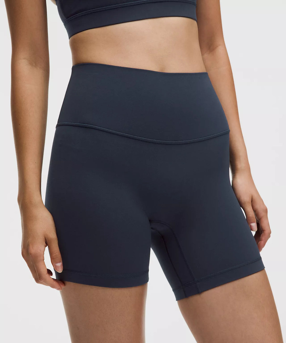 Align No Line™ High-Rise Short 6"