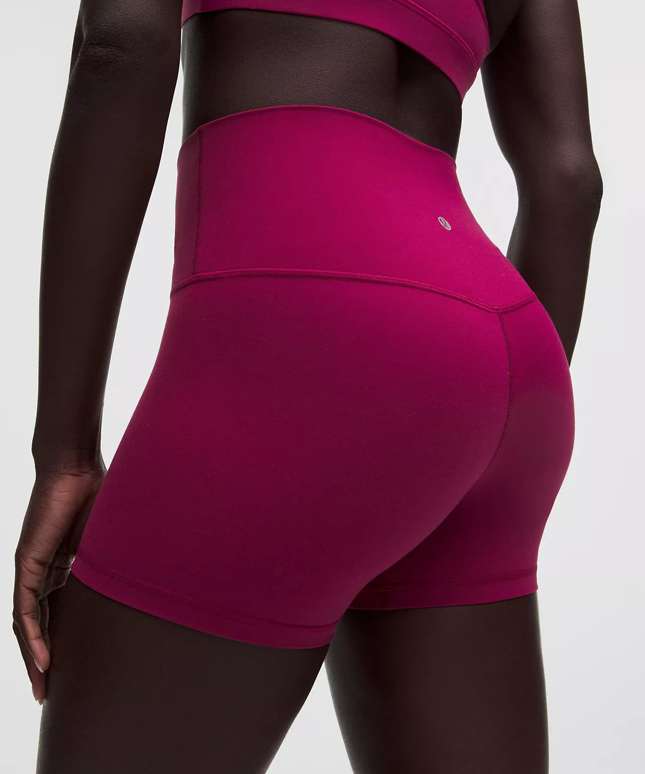 Align™ High-Rise Short 4"