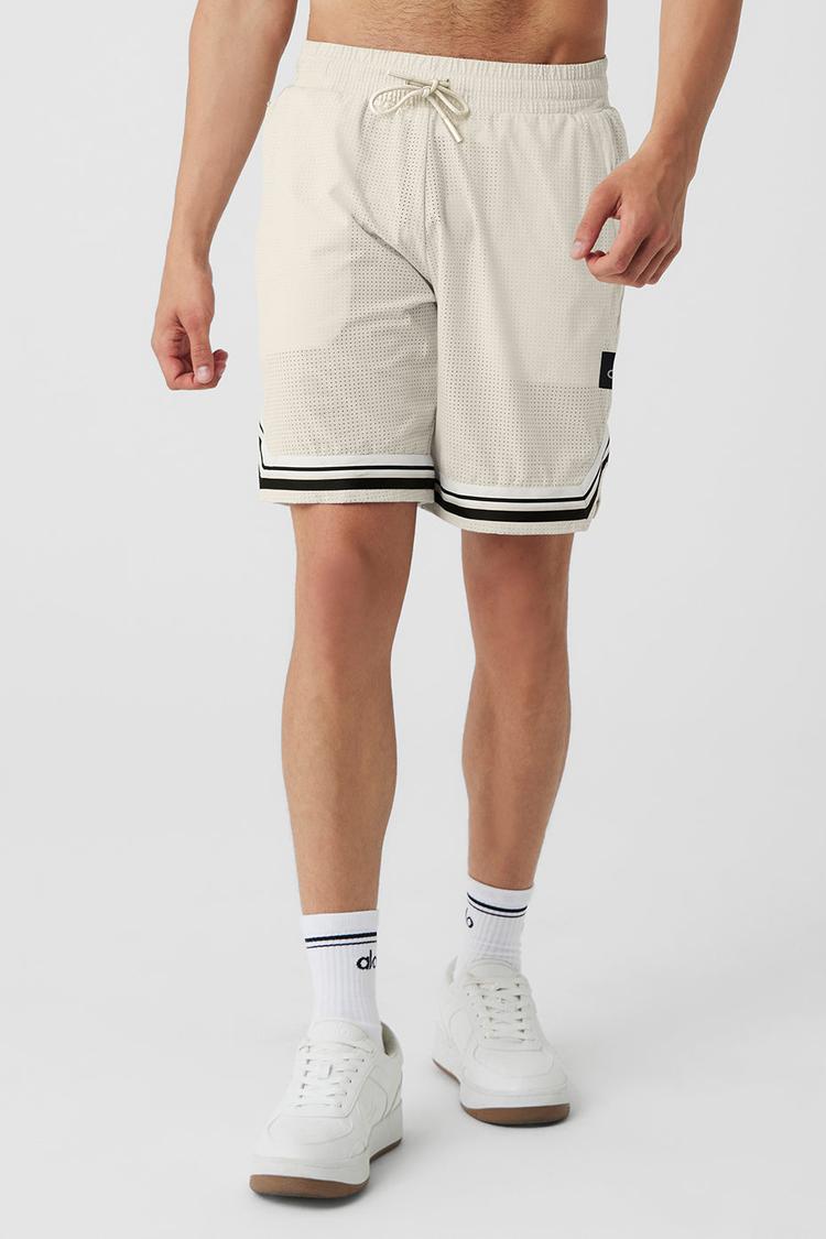 9'' TRACTION ARENA SHORT